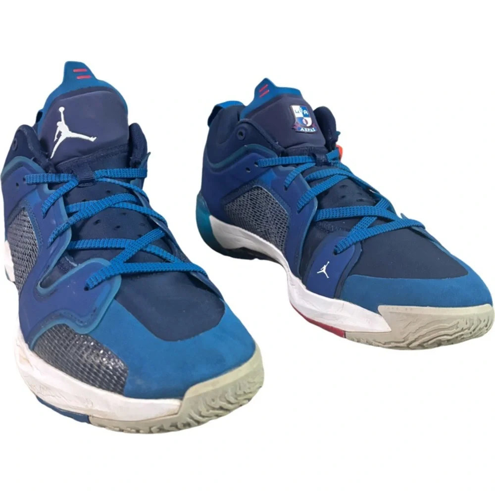 Jordan 37 XXXVII Low Fraternity Military Blue/White DV9909-401 Men’s Size 12.5